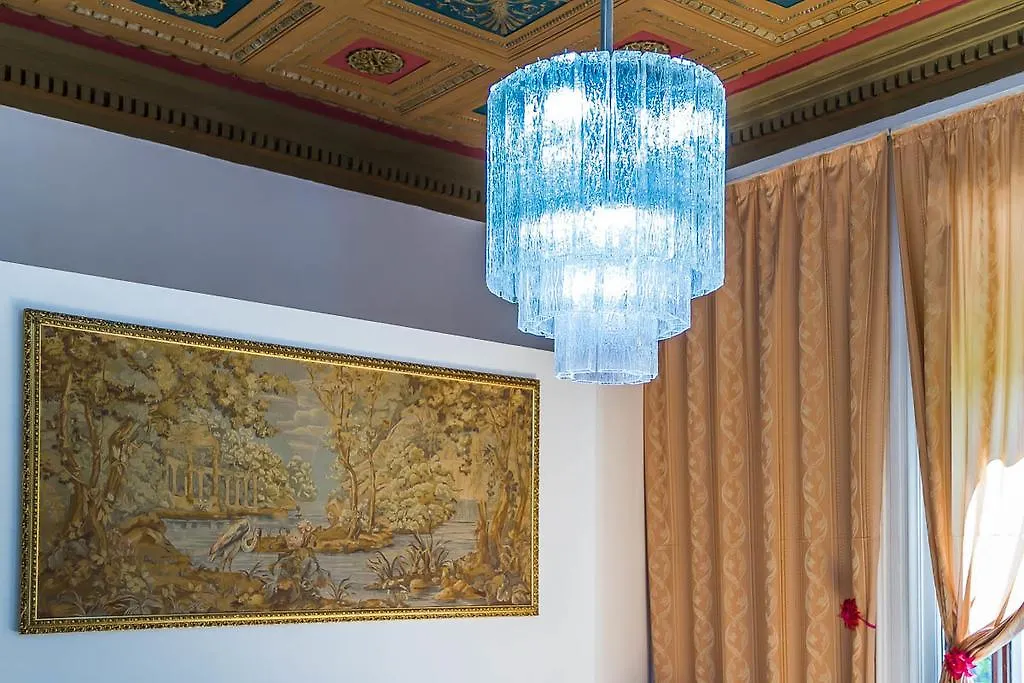 **  Hotel Luisa Italy